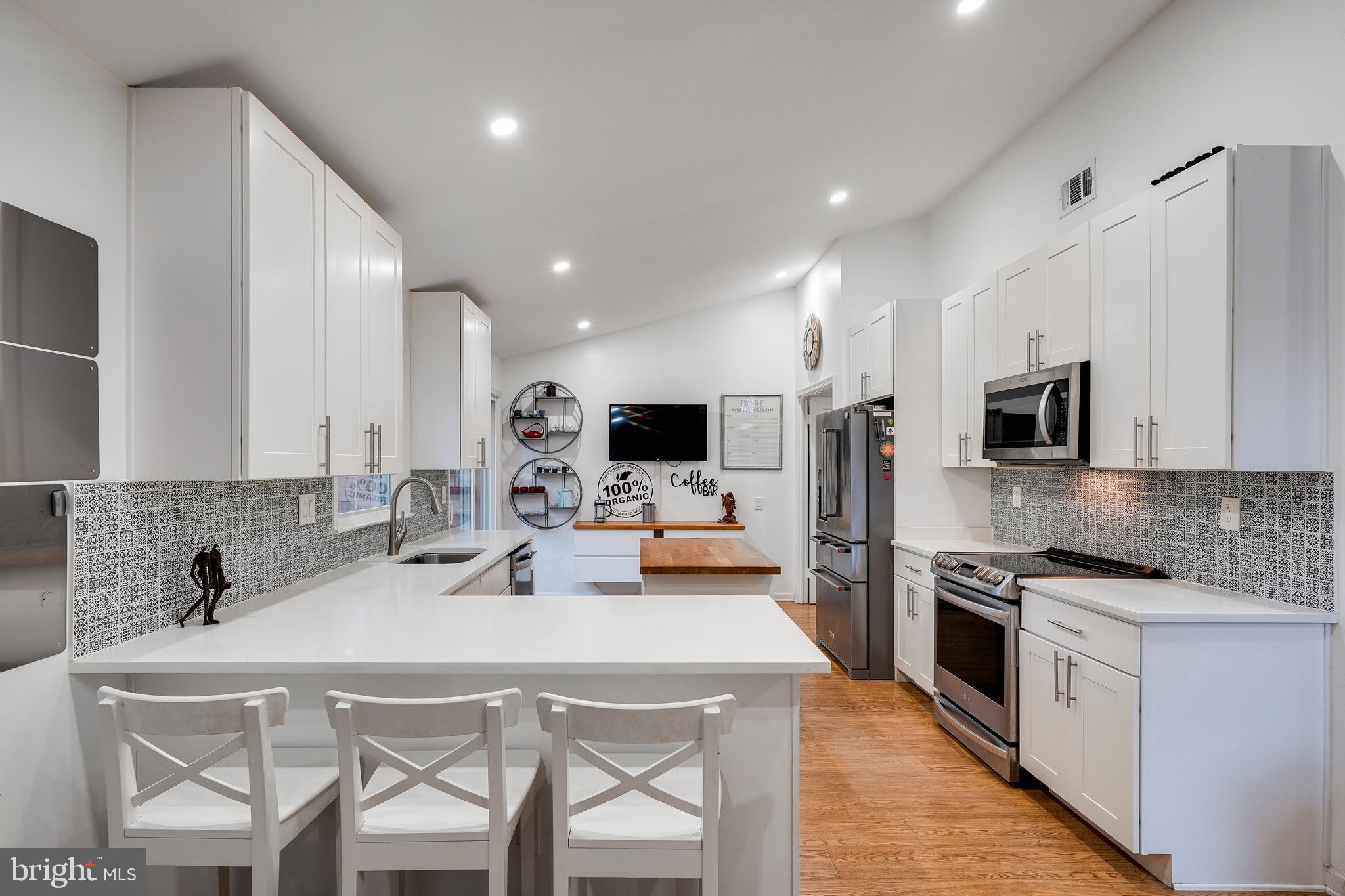929 Farm Haven Dr