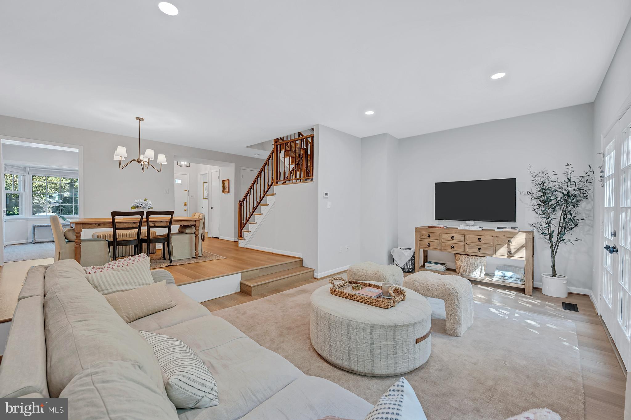 7825 HEATHERTON LANE