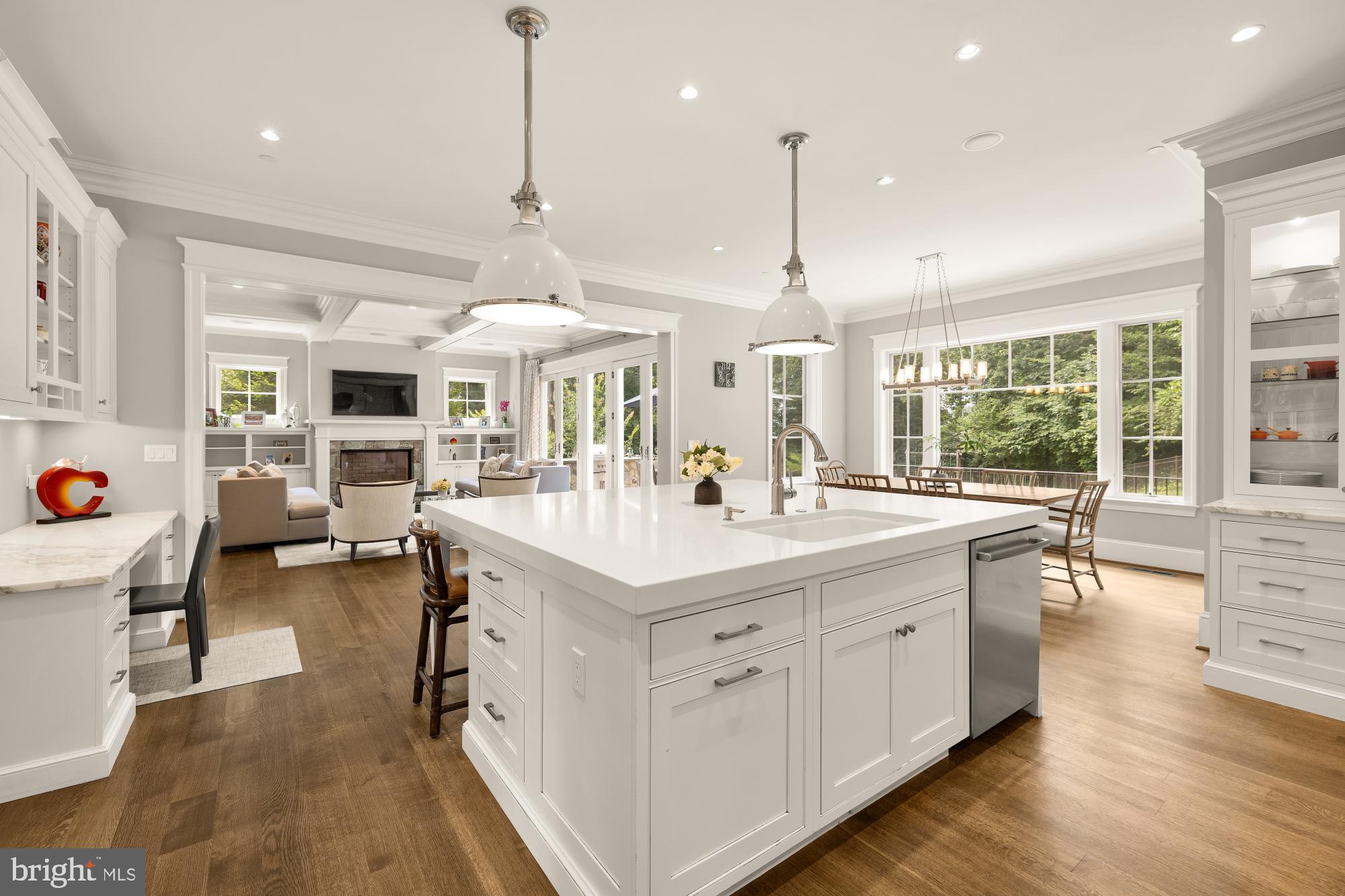 6617 LYBROOK COURT
