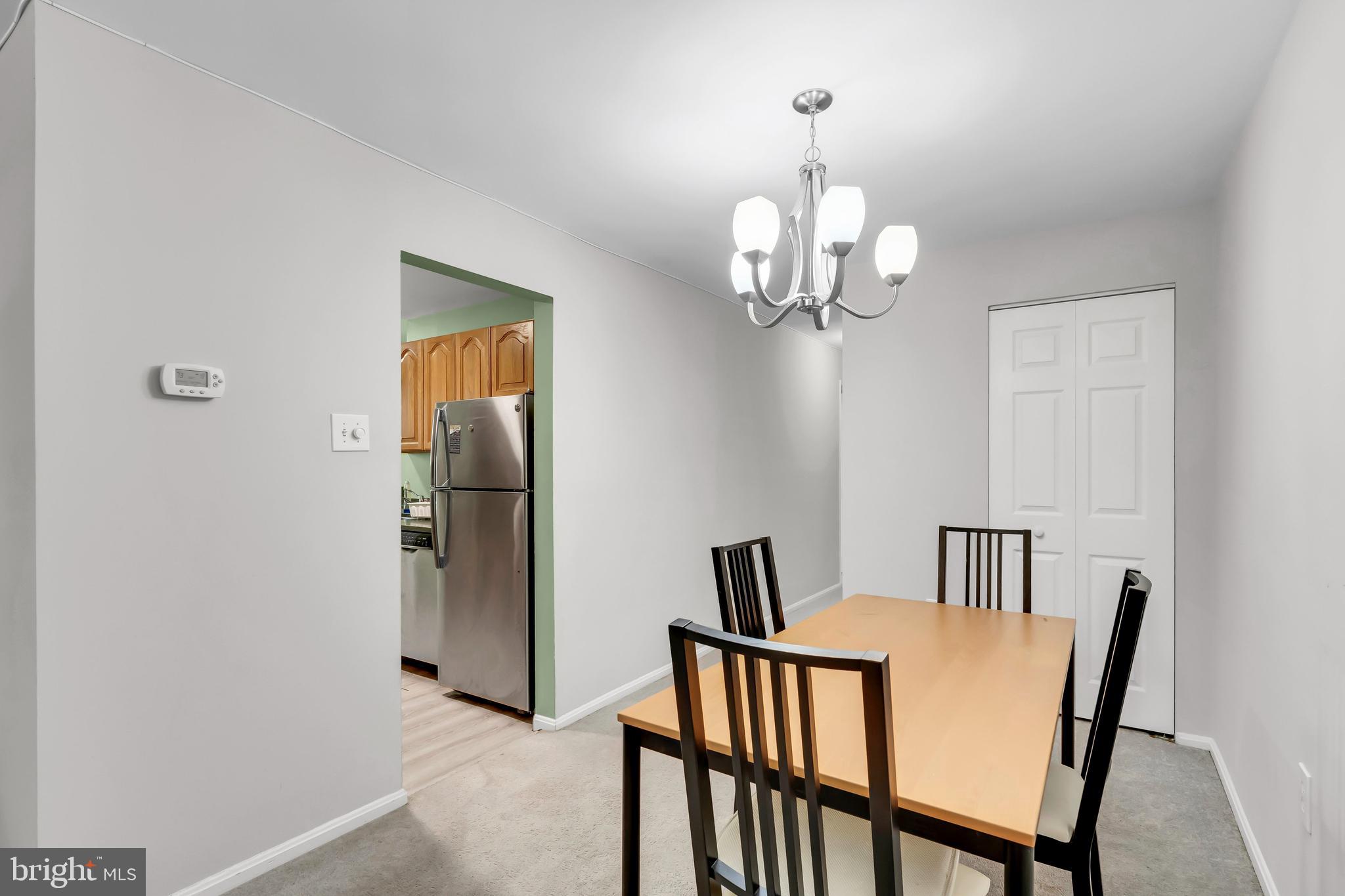 403 N Beauregard STREET Unit: 201