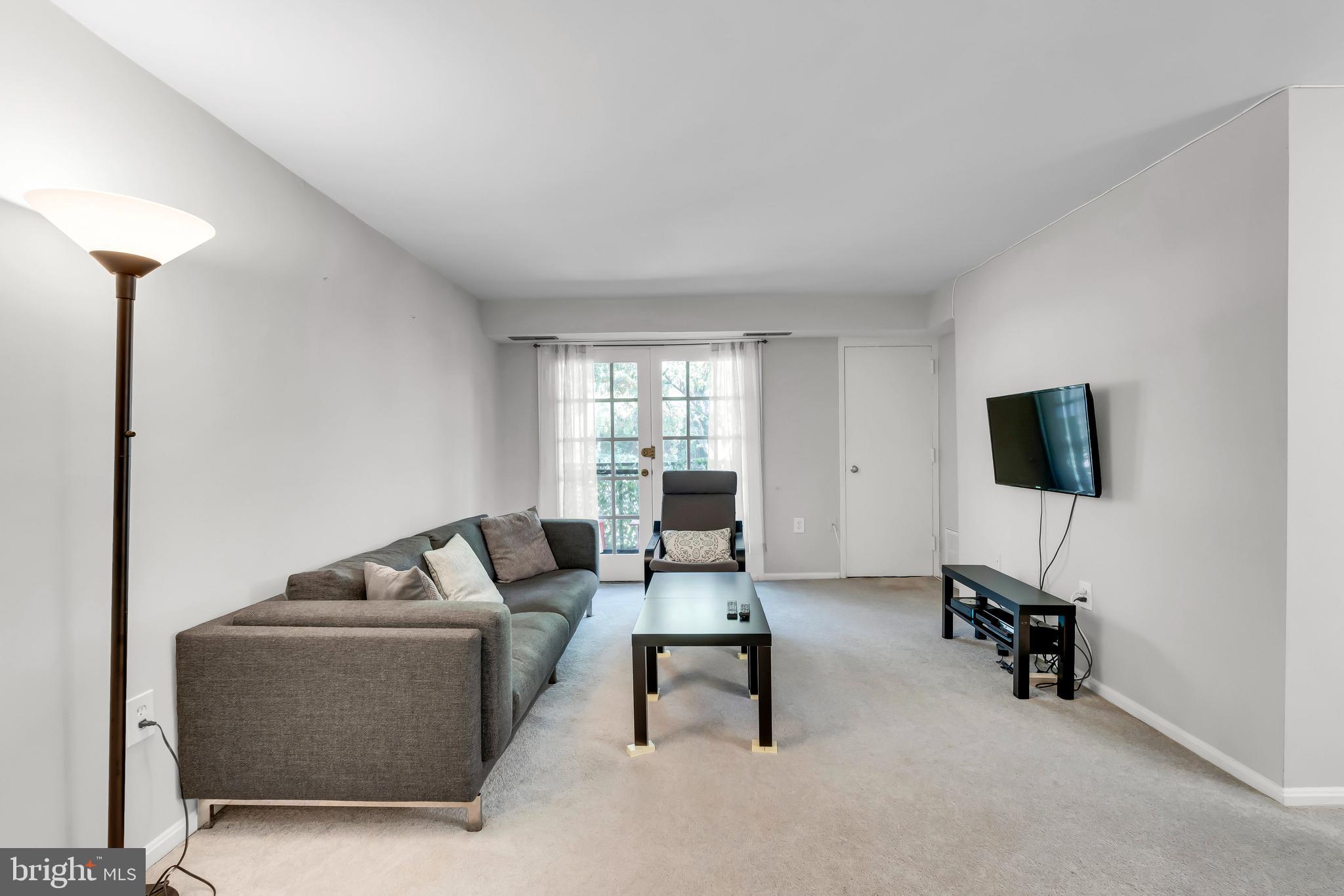 403 N Beauregard STREET Unit: 201