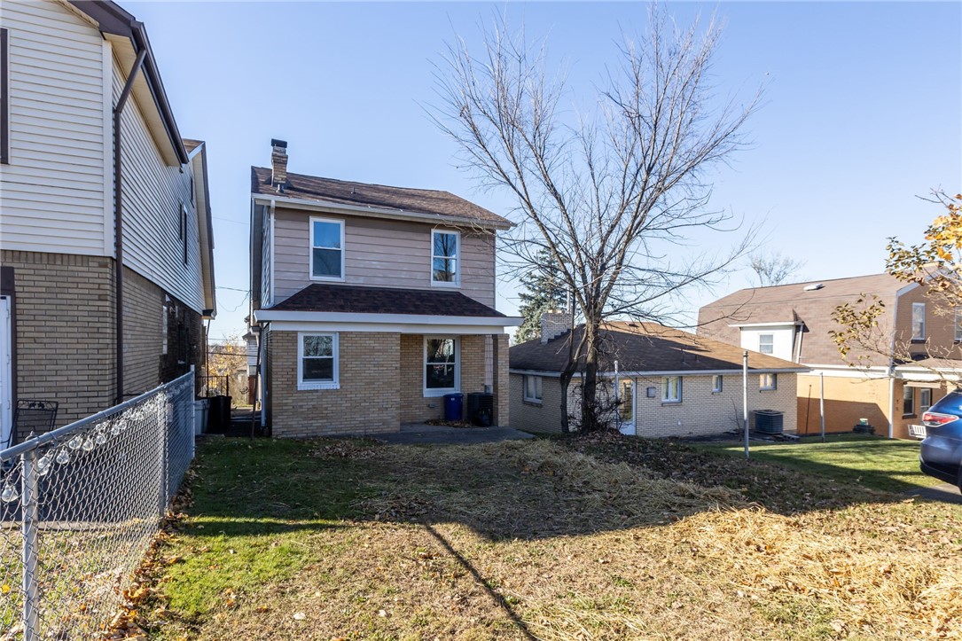 402 Kirk Ave