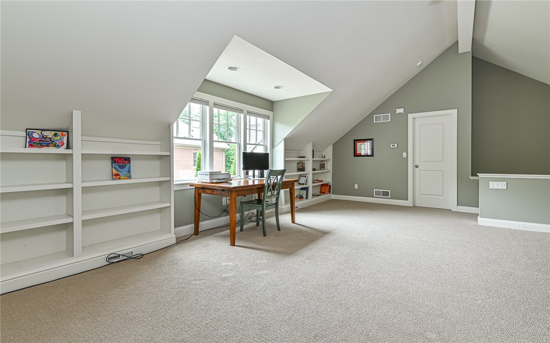 2980 Woodland Ct