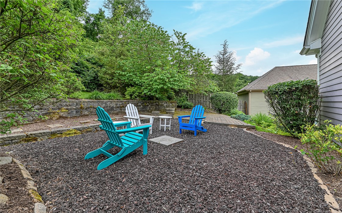2980 Woodland Ct