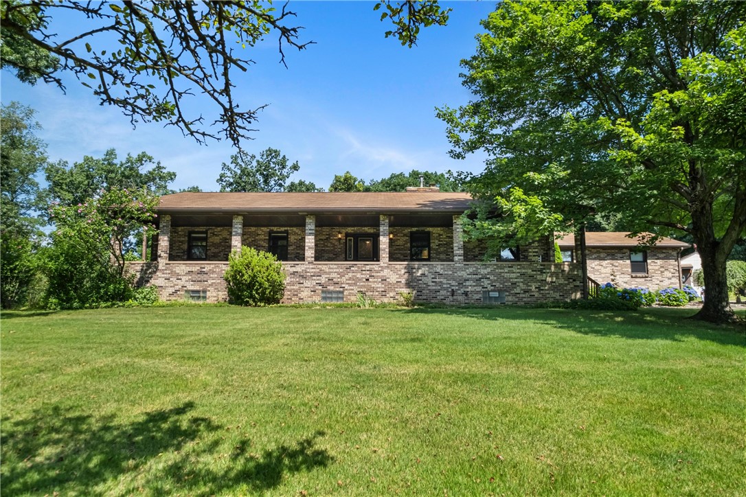 285 Rochester Rd