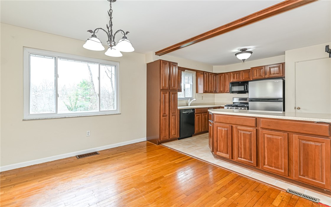 465 Toledo Drive