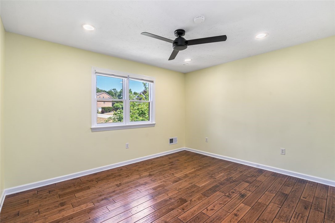6503 Ten Point Cir