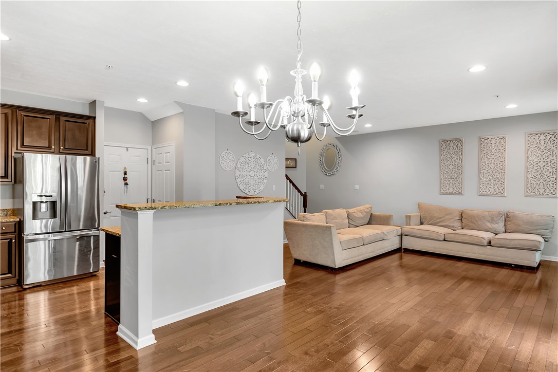 615 Fairgate Dr