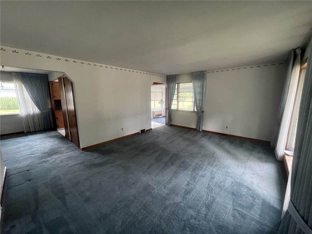 108 Wally Dr