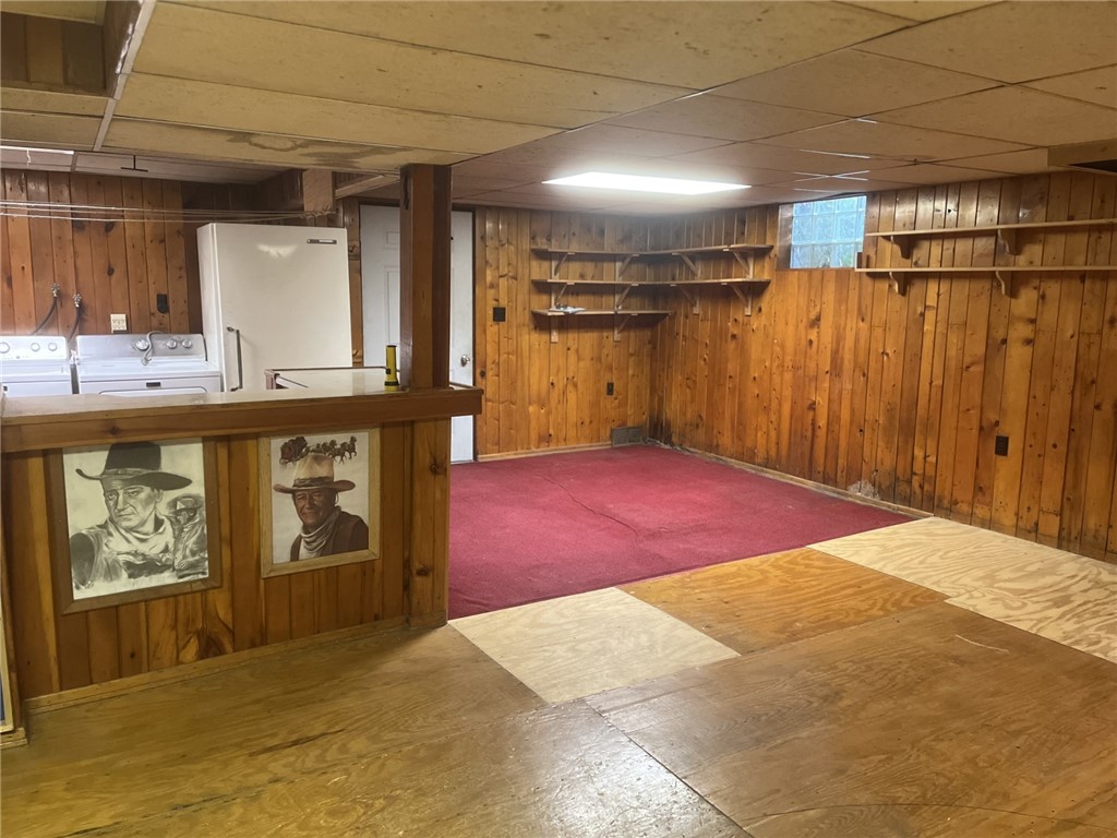 108 Wally Dr