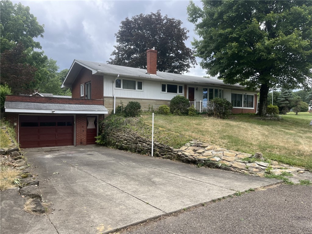 108 Wally Dr