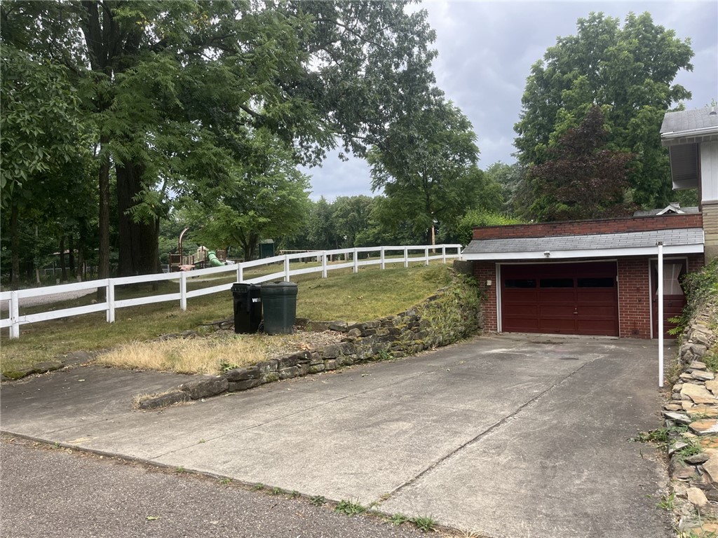 108 Wally Dr