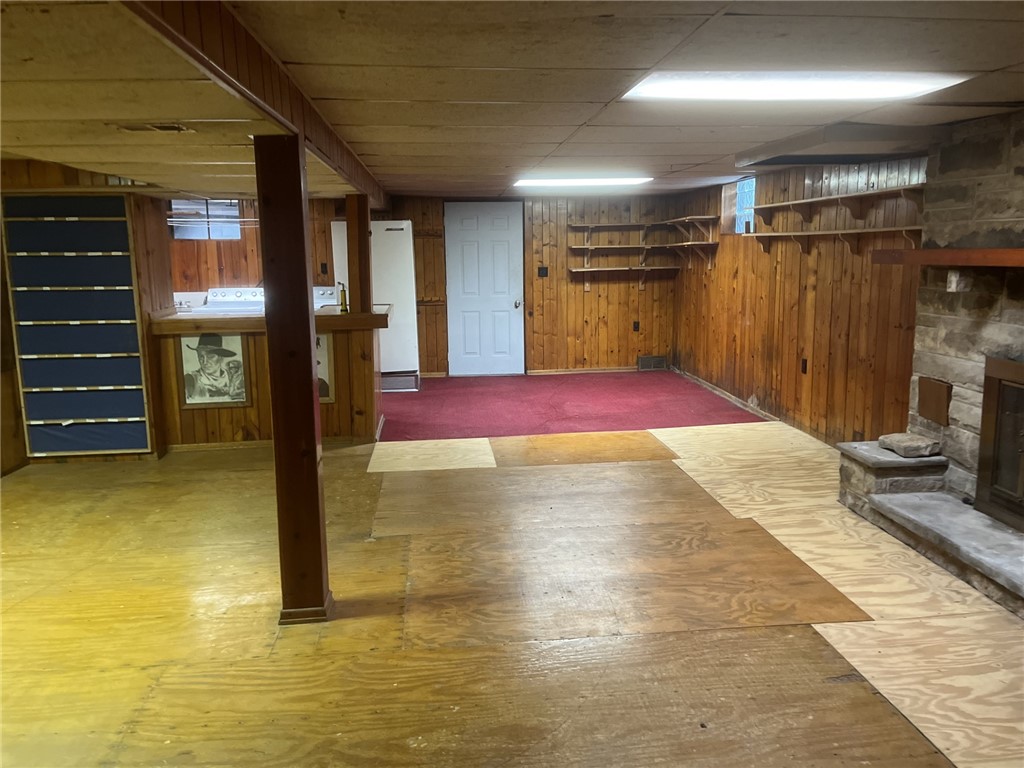 108 Wally Dr