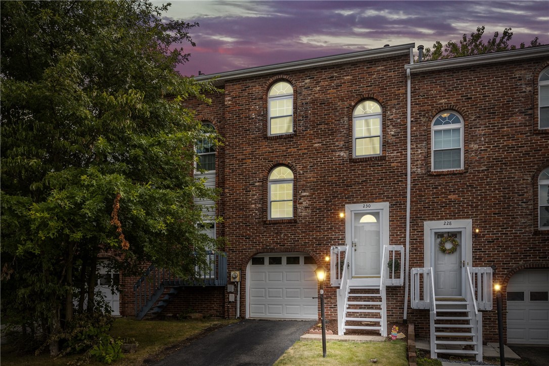 230 Carters Grove Dr