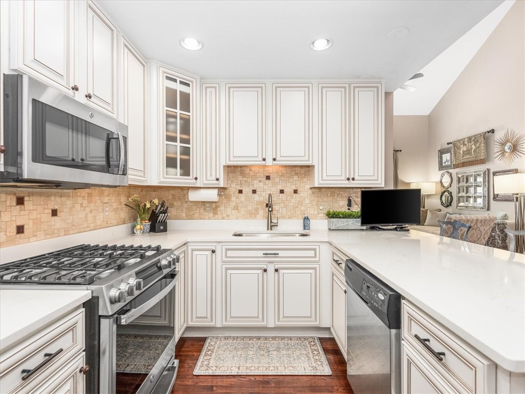 130 Westminster Dr