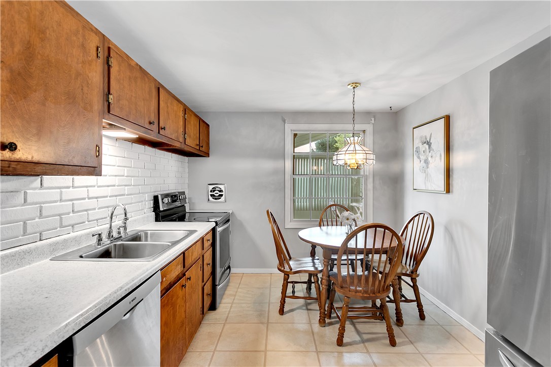 237 Acre Ave
