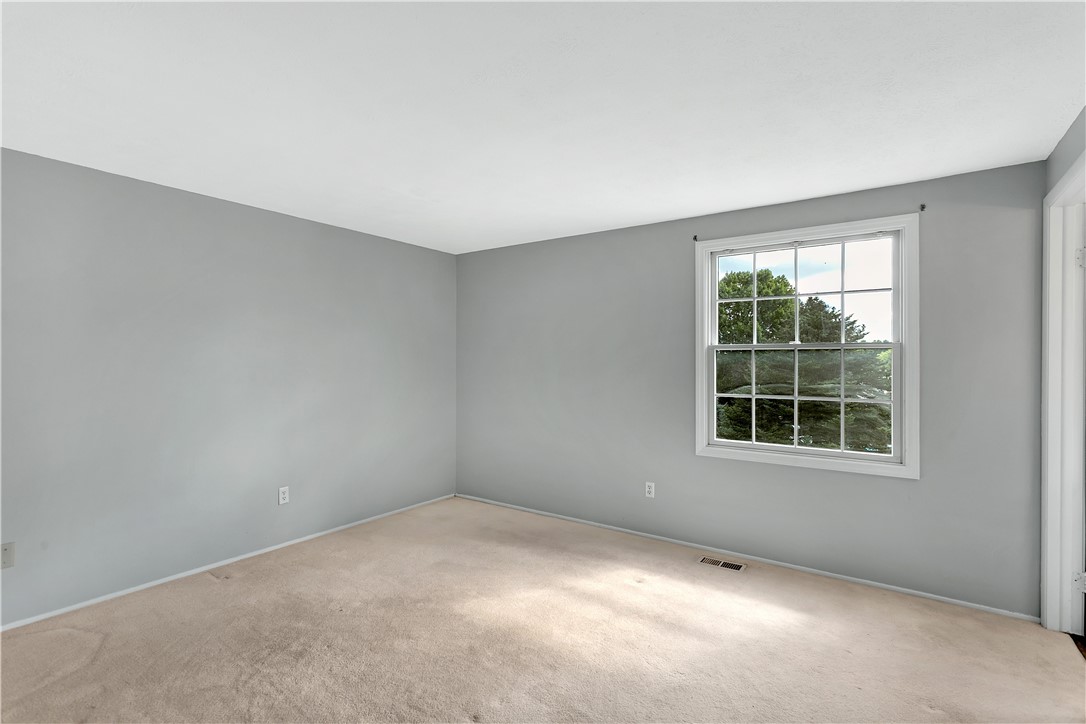237 Acre Ave