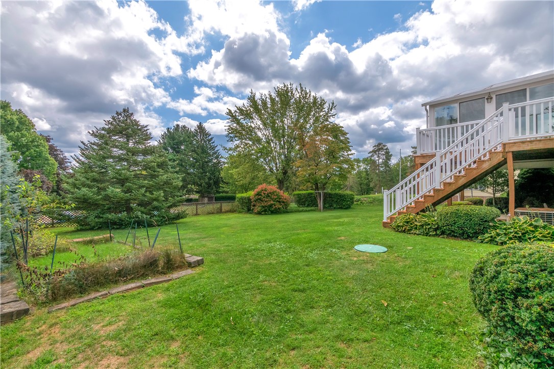 237 Acre Ave