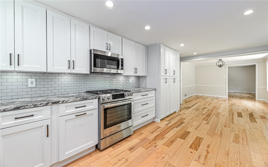 1571 Montgomery Rd