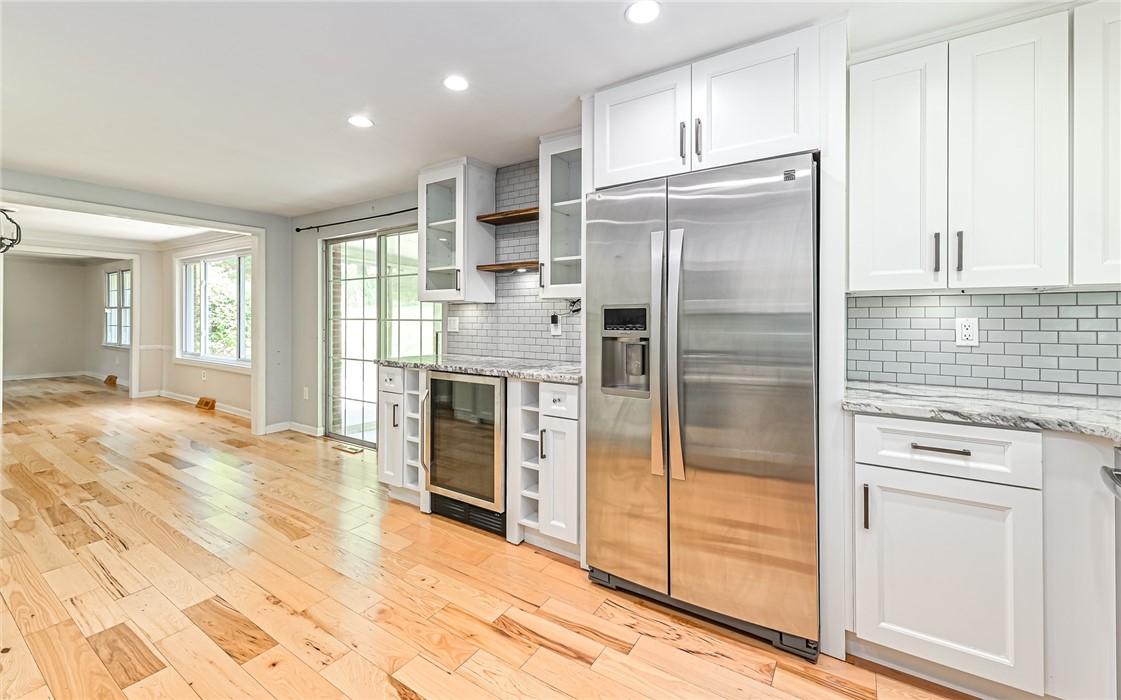 1571 Montgomery Rd