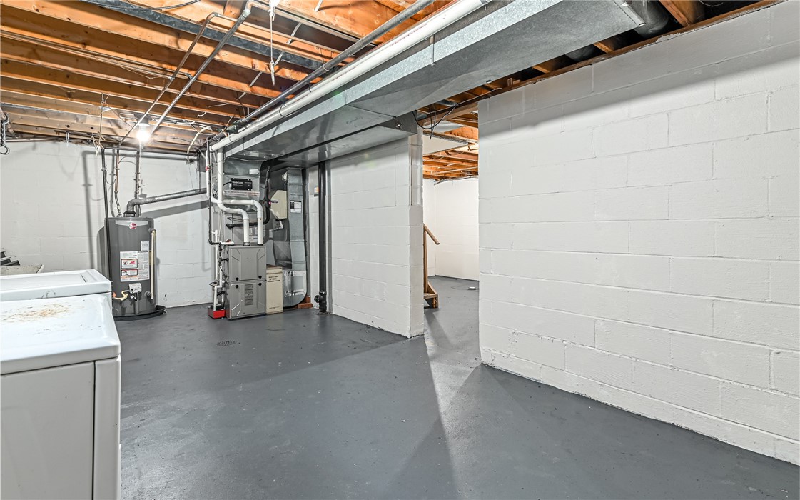 1571 Montgomery Rd