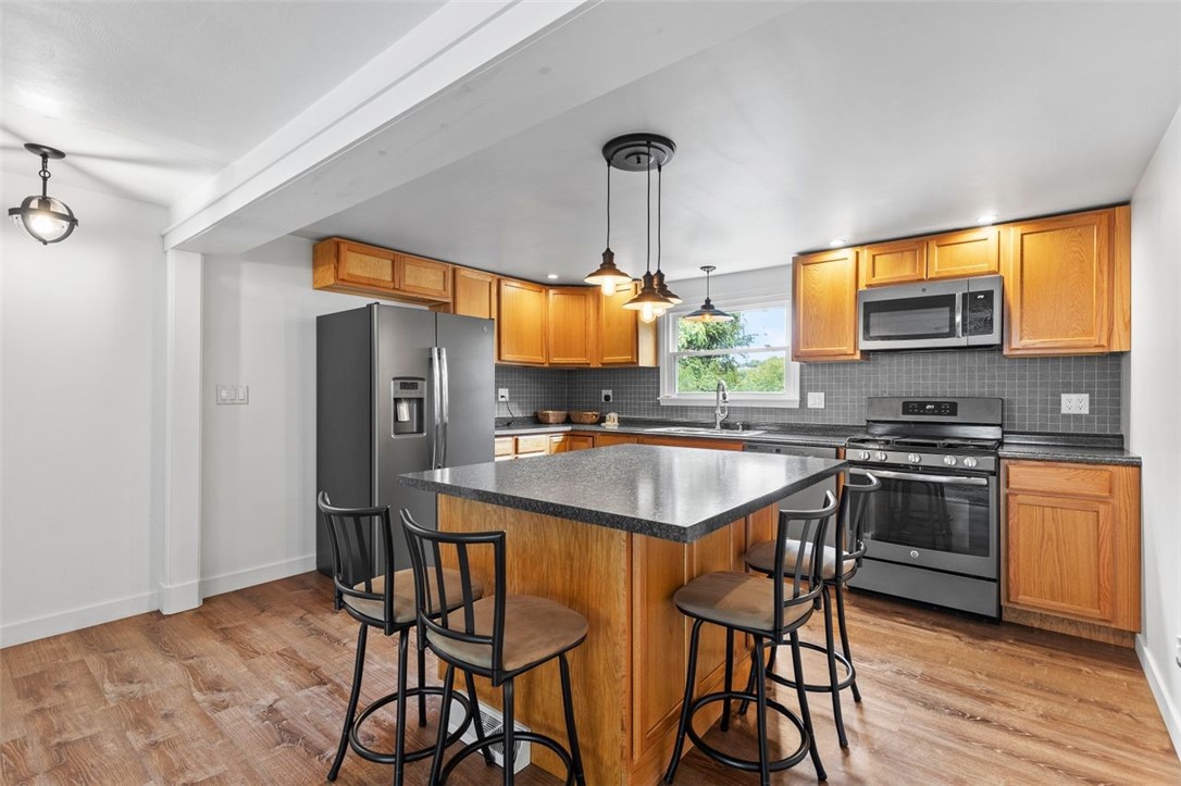 95 York Dr