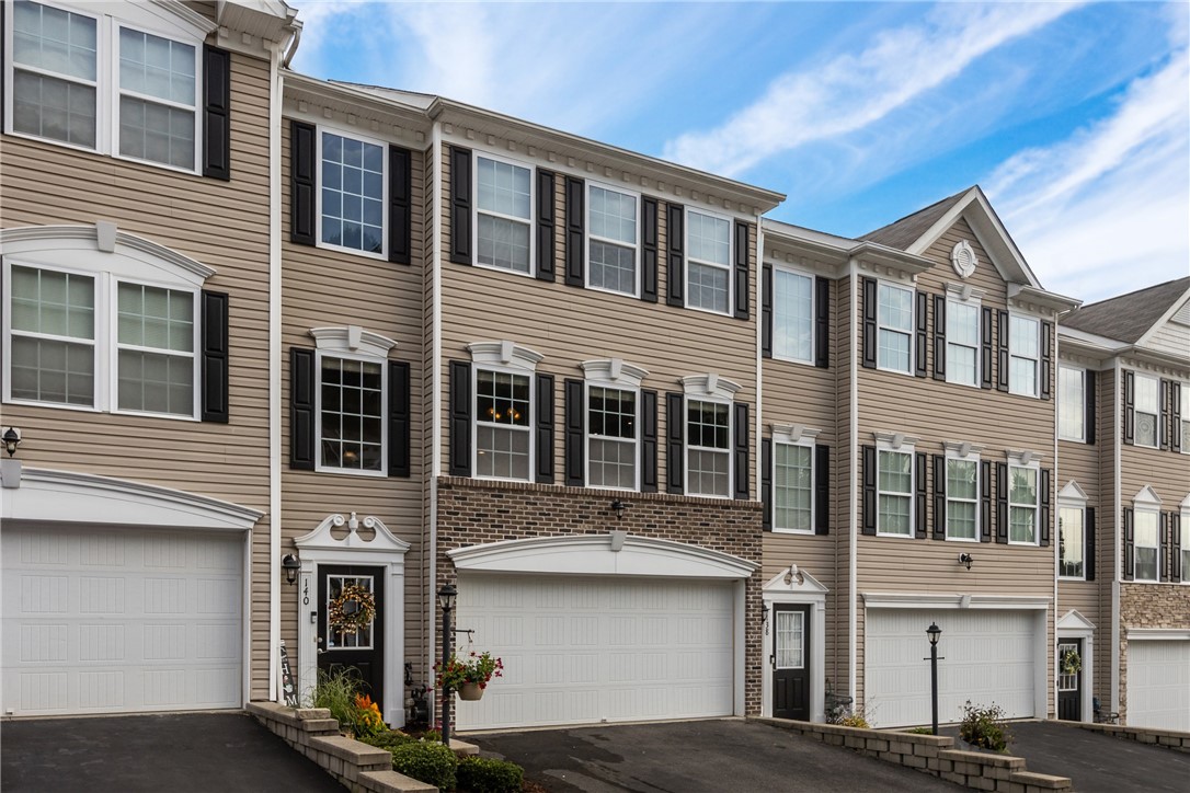 140 Rylie Dr
