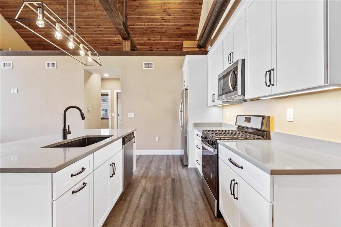 285 Northgate Drive 2