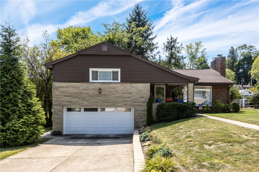 111 Marian Avenue