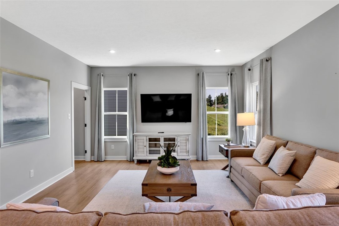 4 Dana Dr