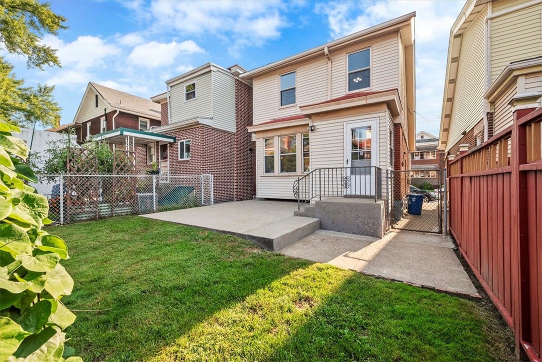 350 WEST PENN