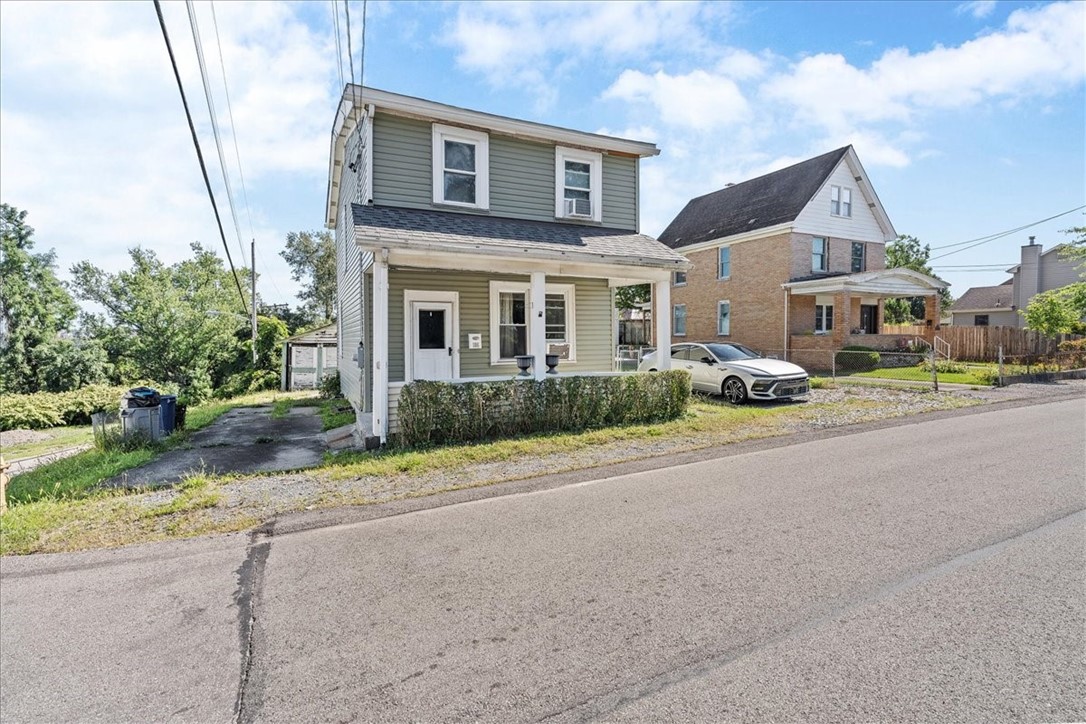 106 Briggs St