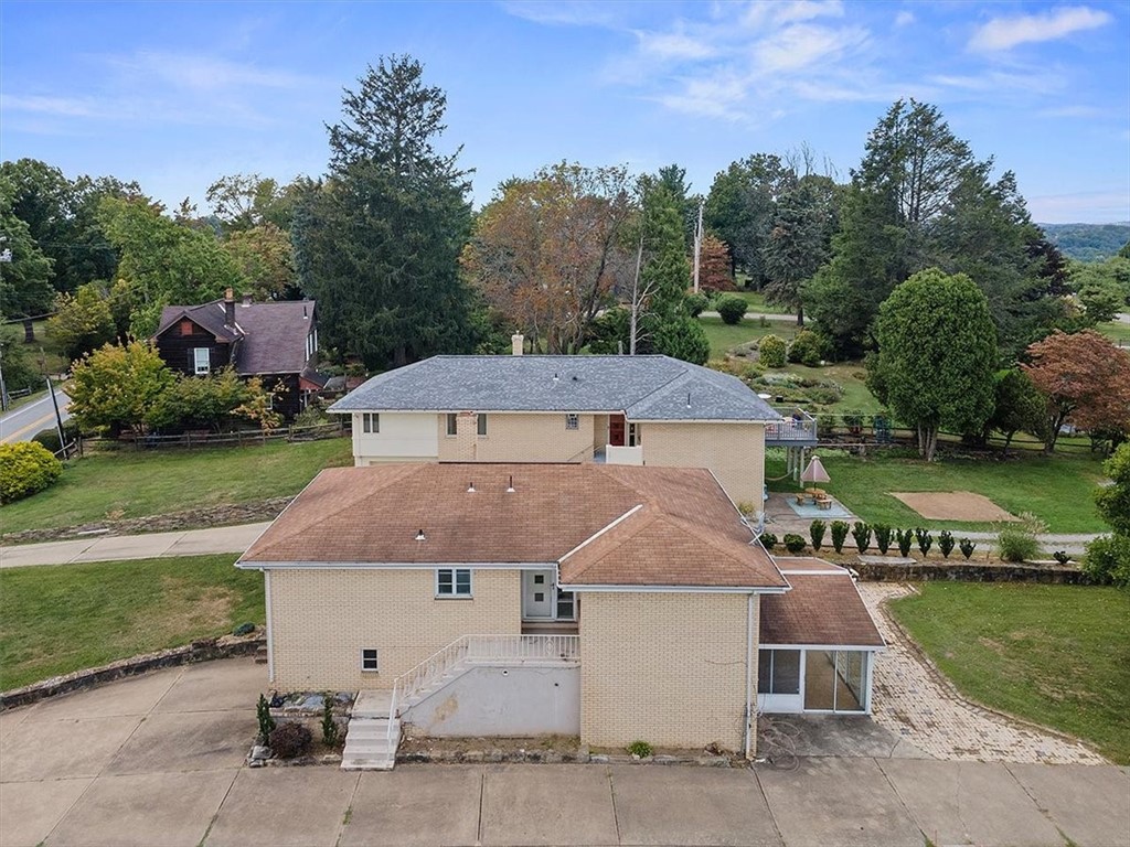 379 Dorseyville Rd