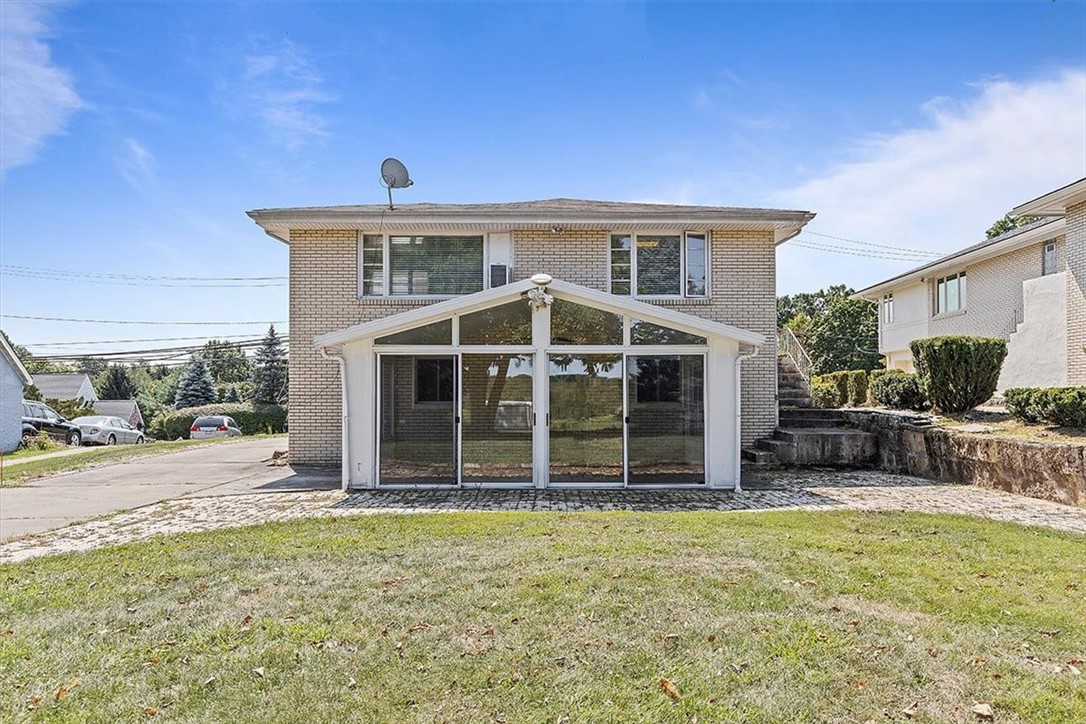 379 Dorseyville Rd