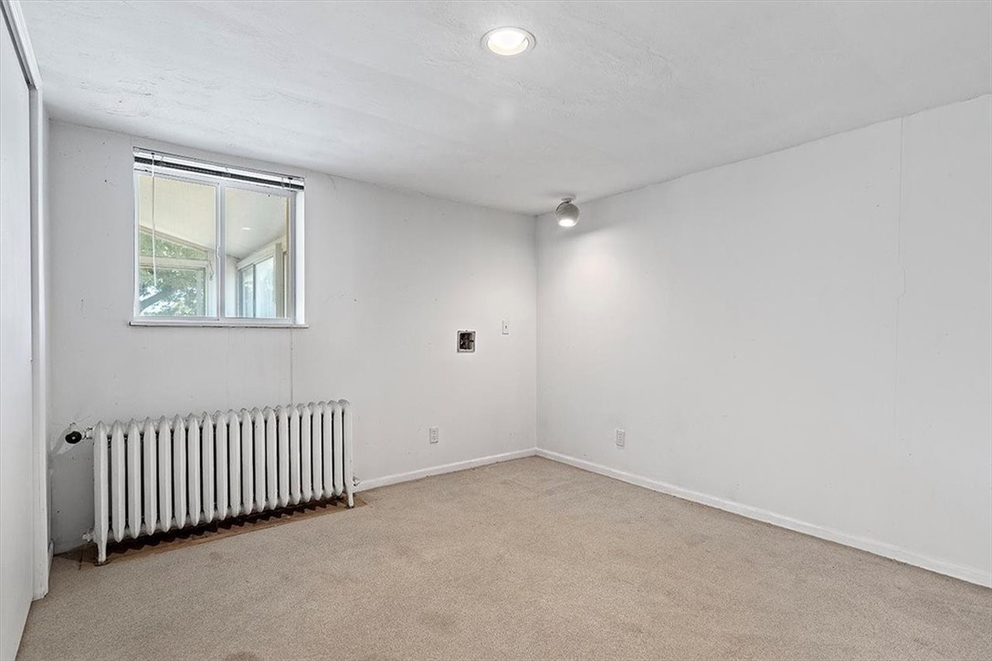 379 Dorseyville Rd