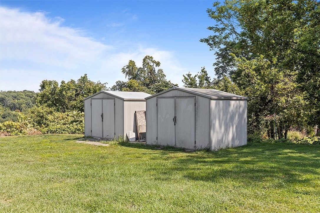 379 Dorseyville Rd