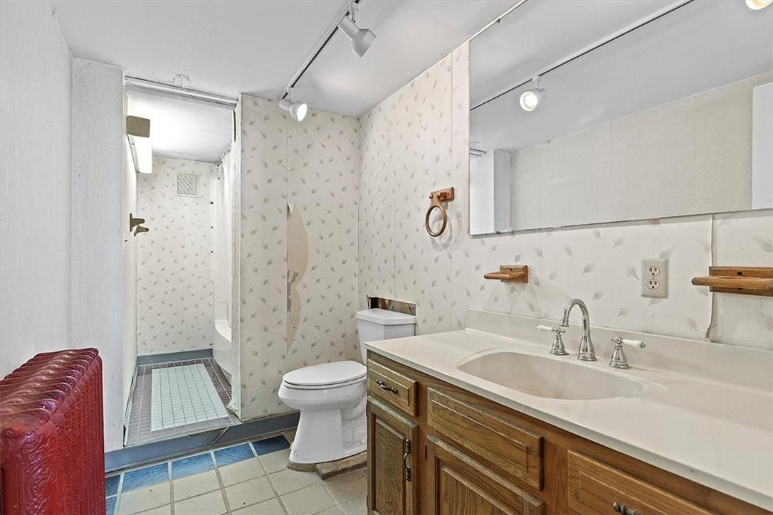 379 Dorseyville Rd