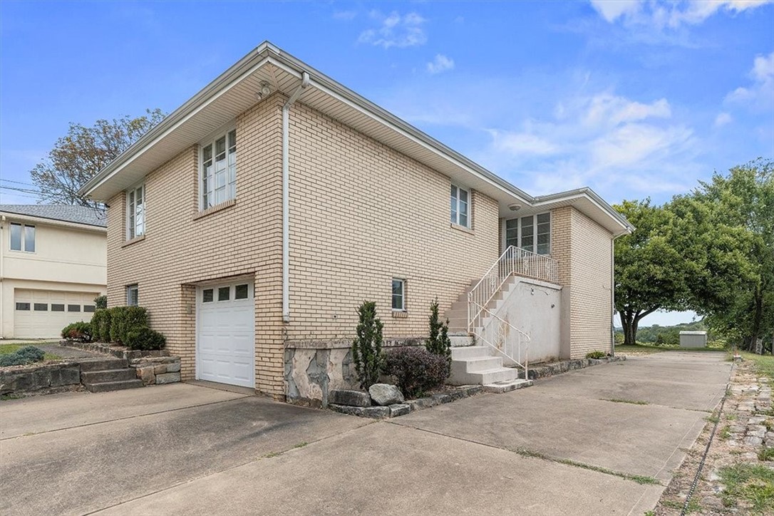 379 Dorseyville Rd
