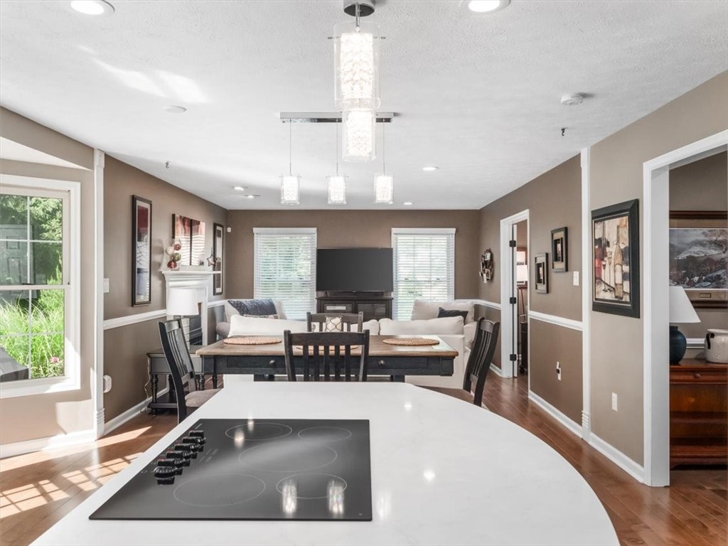 1645 Pinehurst Ct