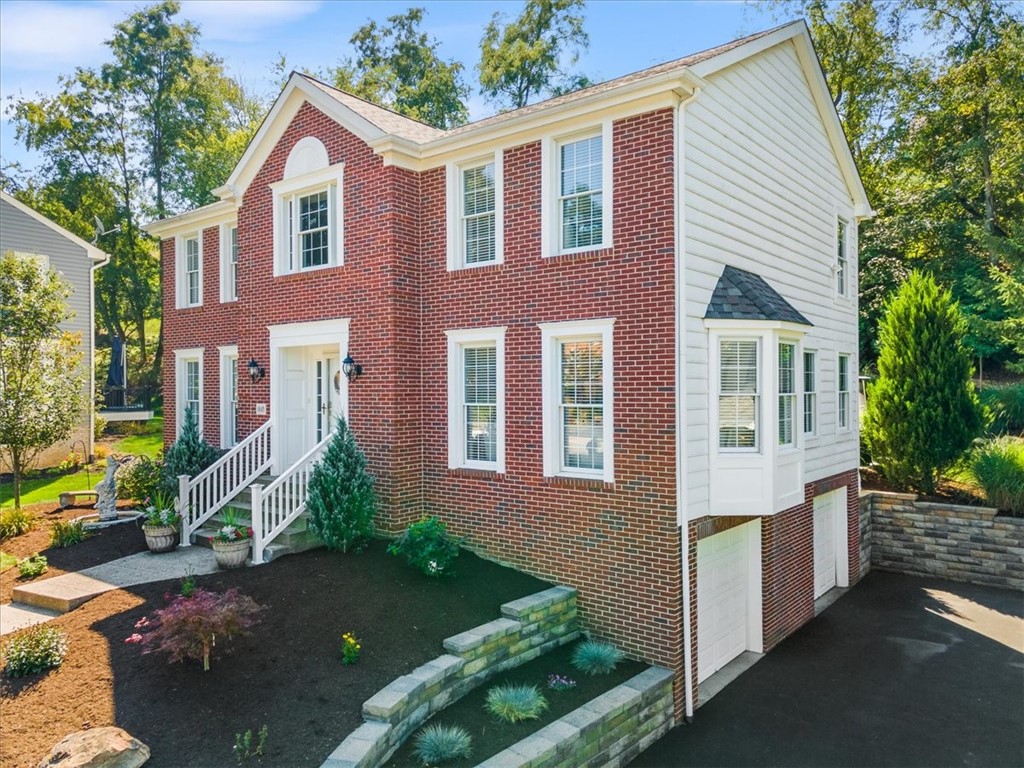 1645 Pinehurst Ct