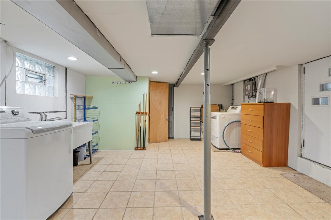 125 CLARKS PIKE