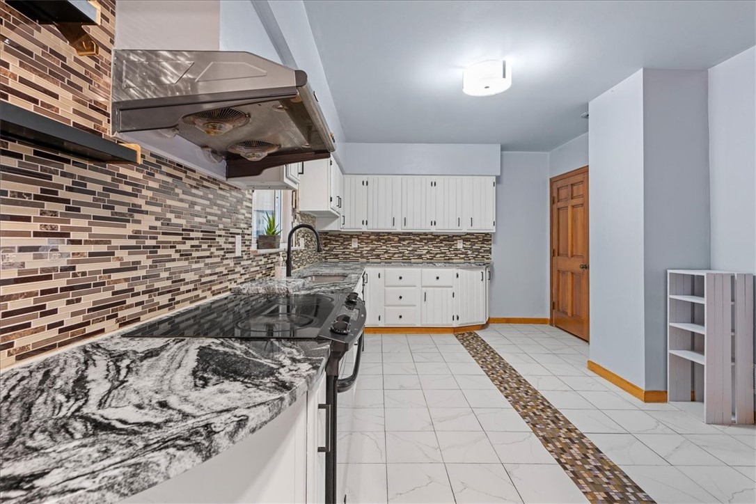 125 CLARKS PIKE