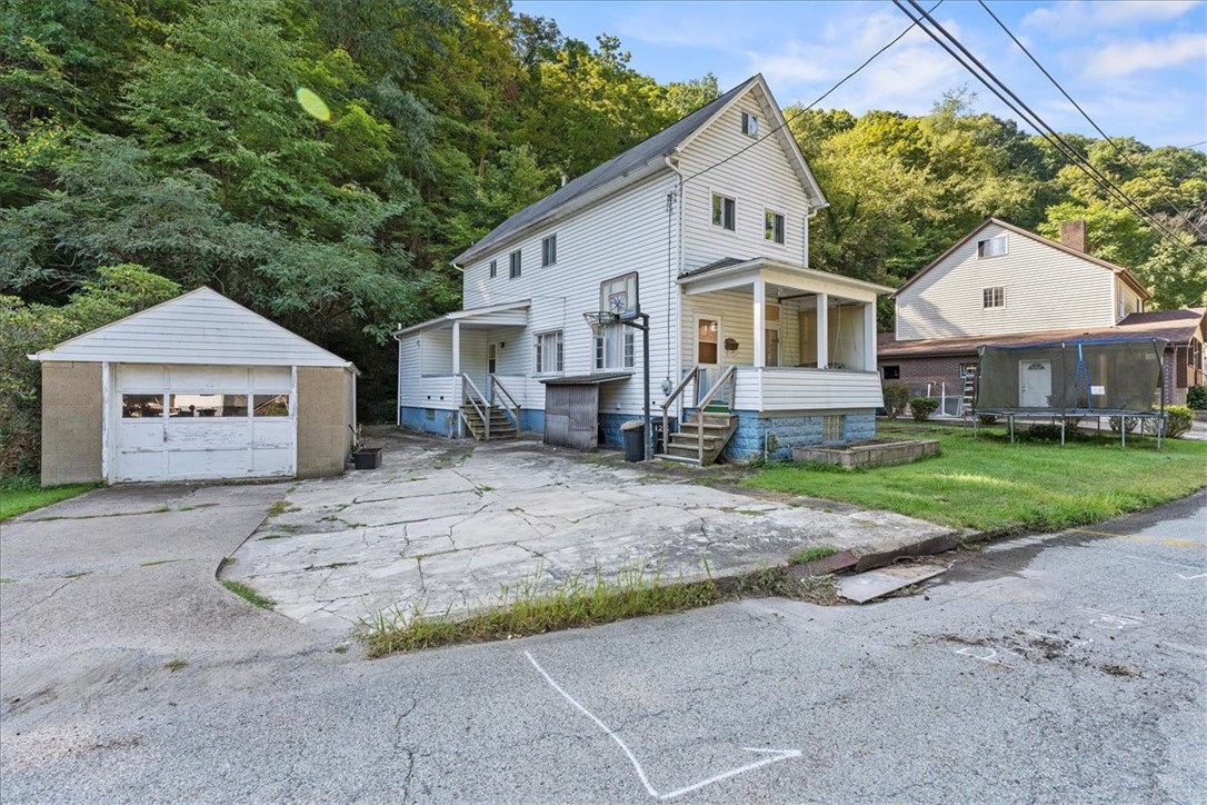 125 CLARKS PIKE
