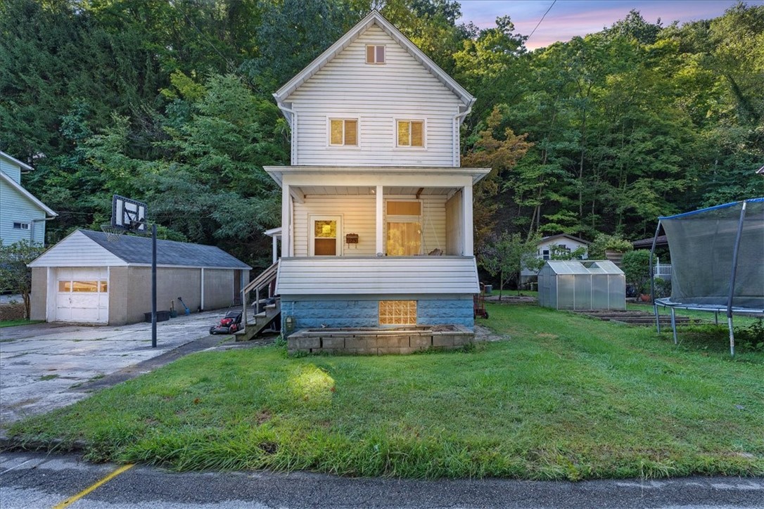 125 CLARKS PIKE