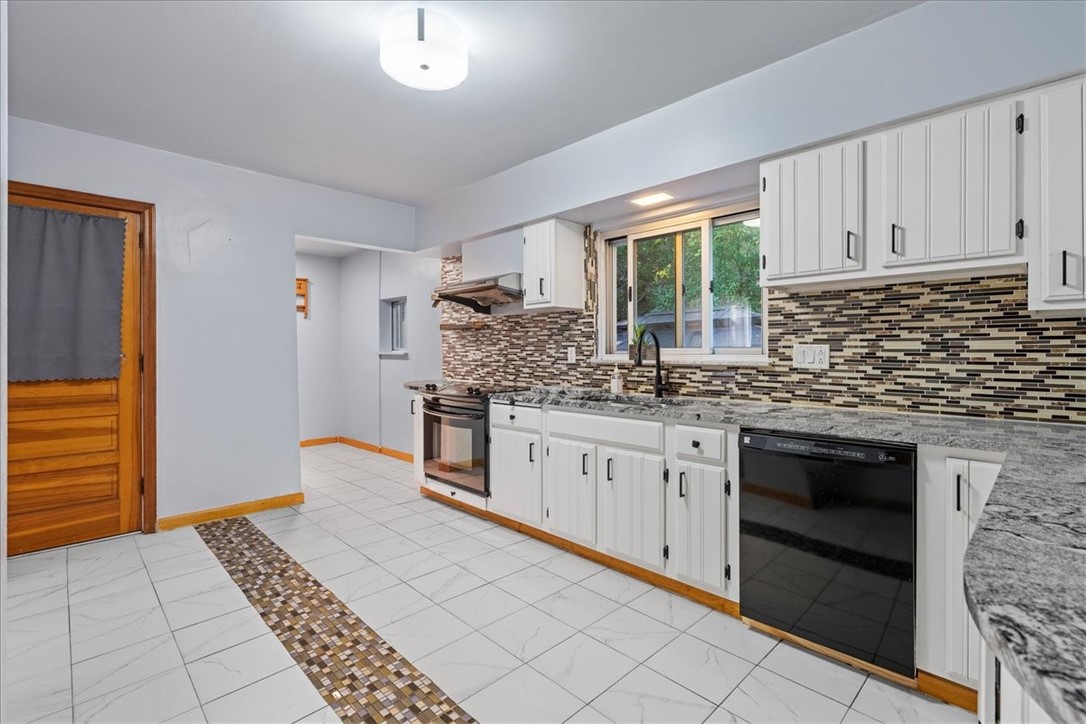 125 CLARKS PIKE