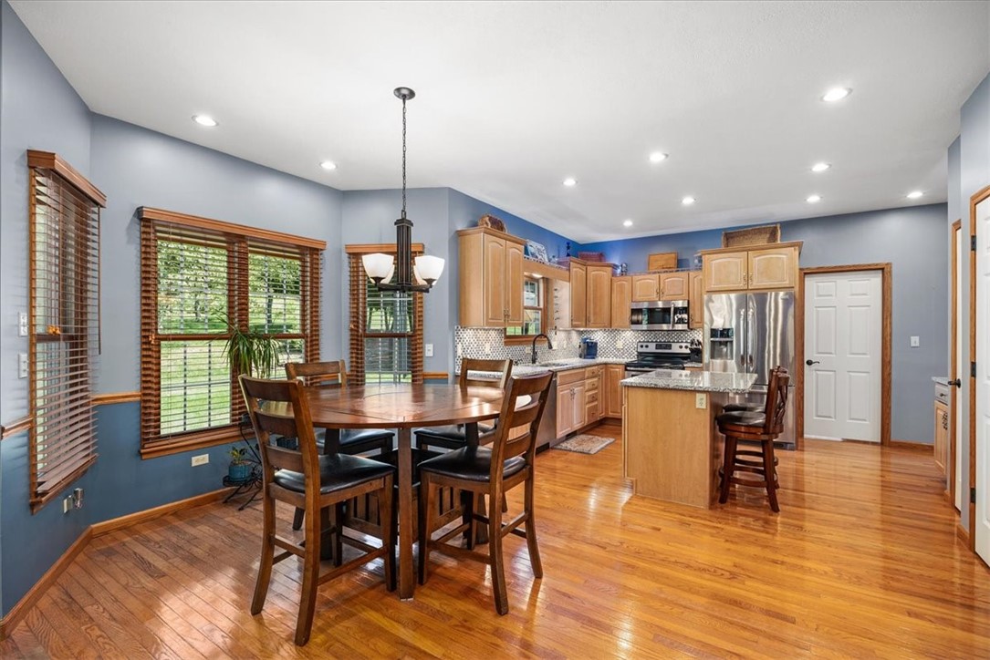 136 Heathercroft Dr