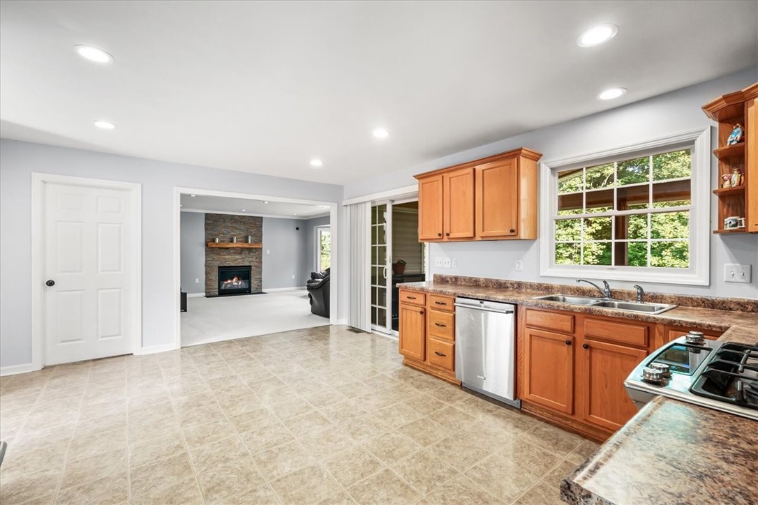 327 Providence Dr