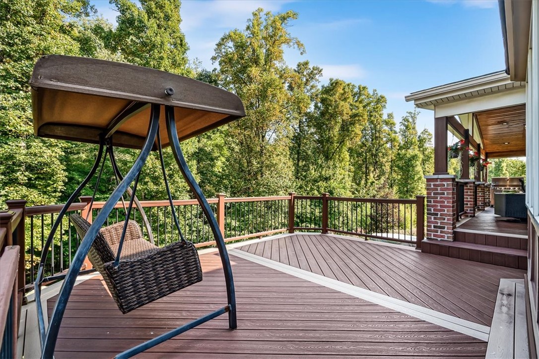 327 Providence Dr