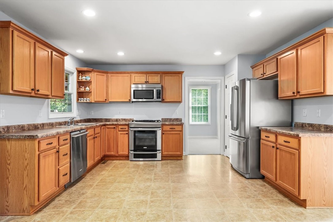 327 Providence Dr