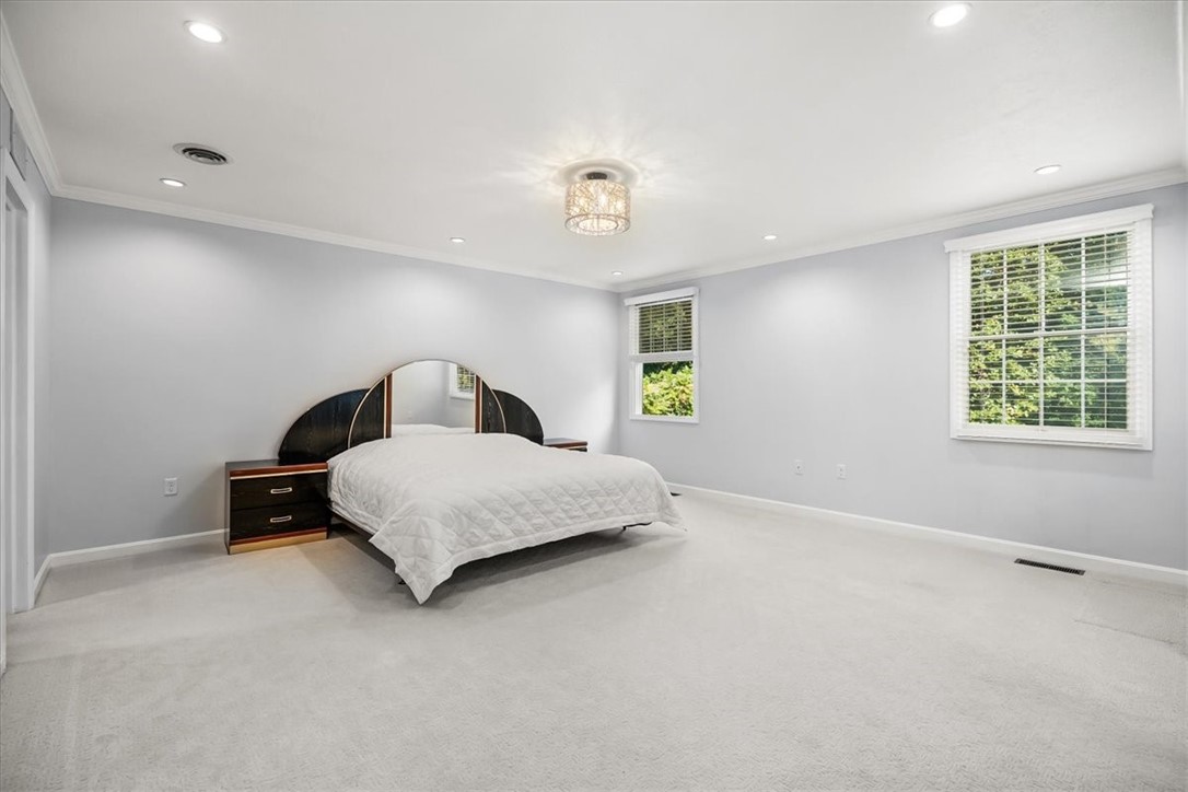 327 Providence Dr